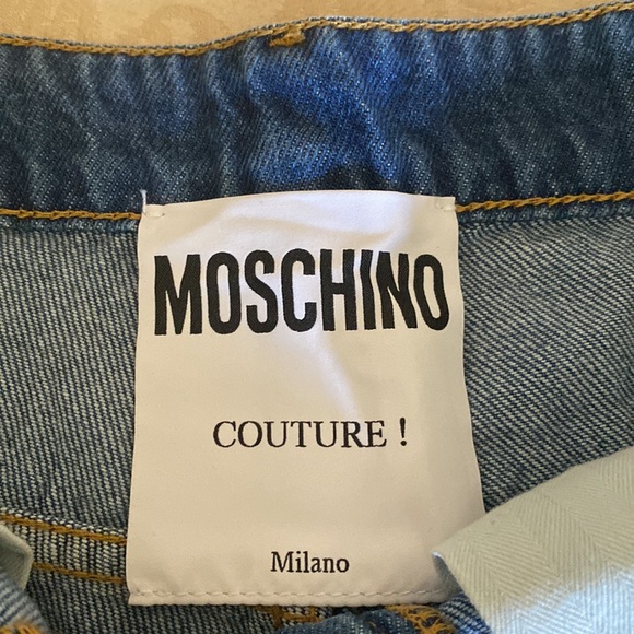 Moschino - Love Moschino - White detailed denim shorts - Picture 2 of 4